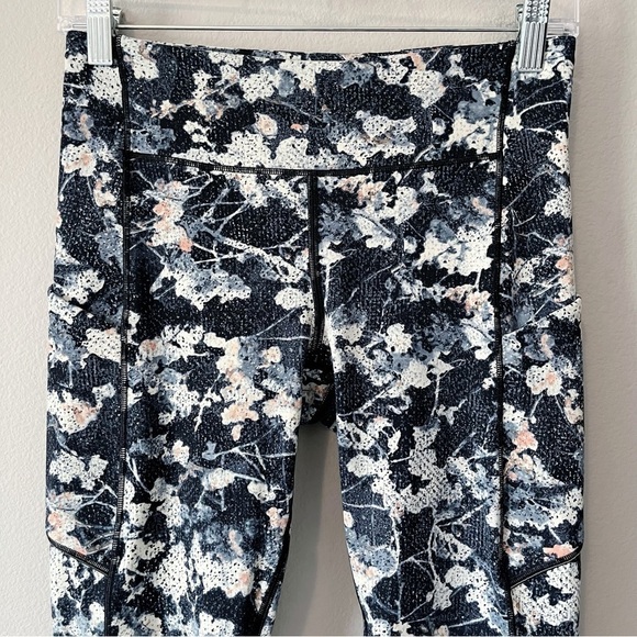 Lululemon Speed Up Crop *21” Legging Spring Bloom Floral Print Size 6 Women’s - Picture 2 of 11